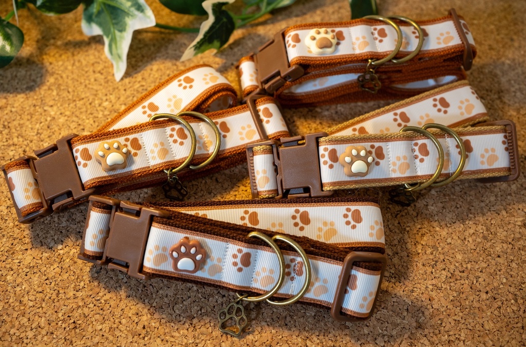 着ぐるみ用首輪【茶色肉球】