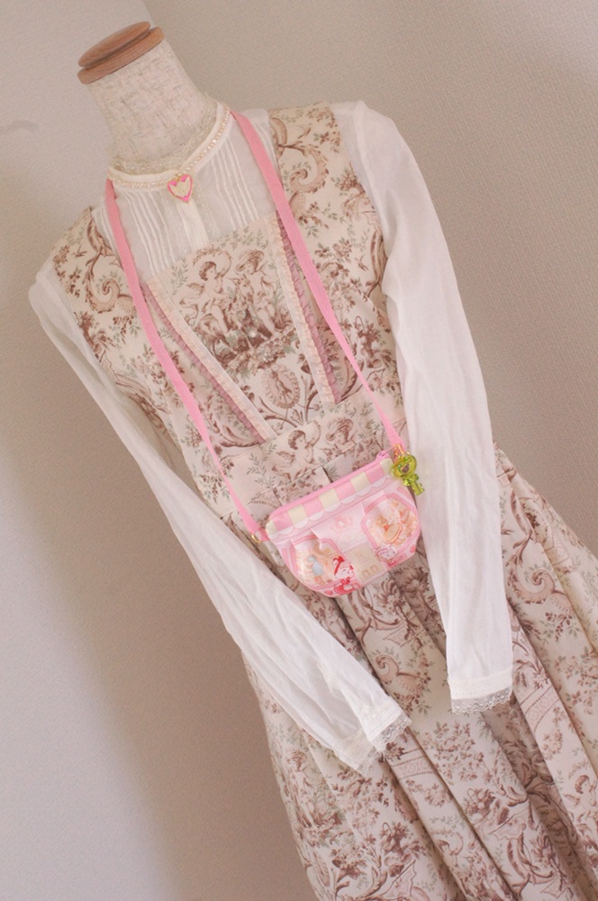 お出かけポーチ