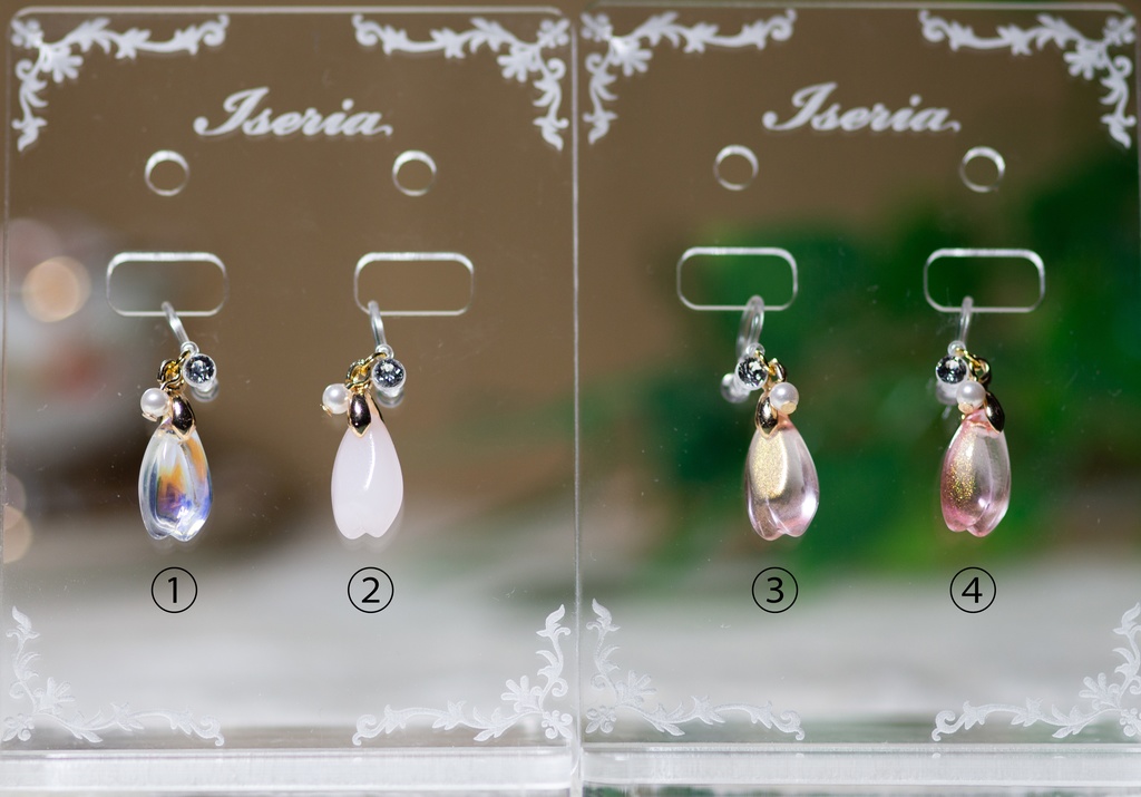 桜の花弁のドール用イヤリング