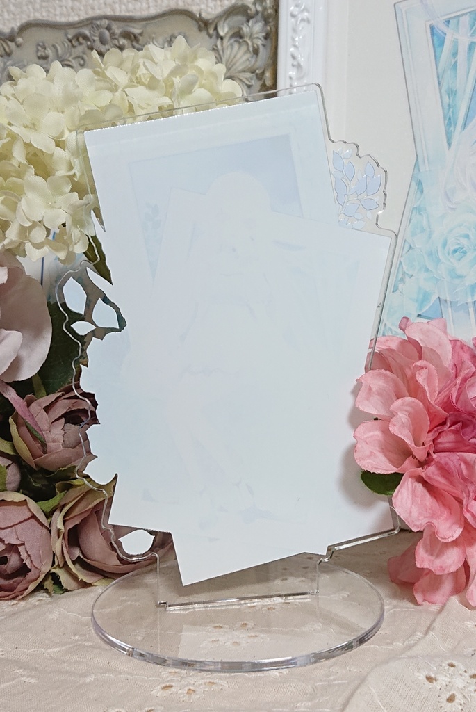 アクリルフィギュア「蒼の花飾り」