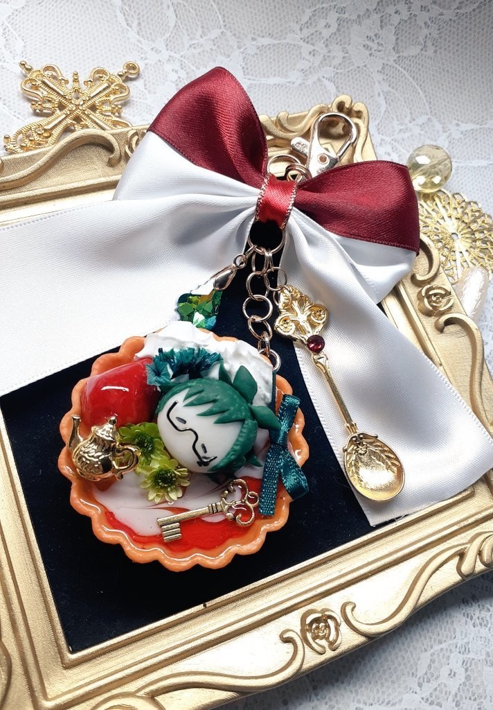 〖トレイ タルトチャーム♣︎〗