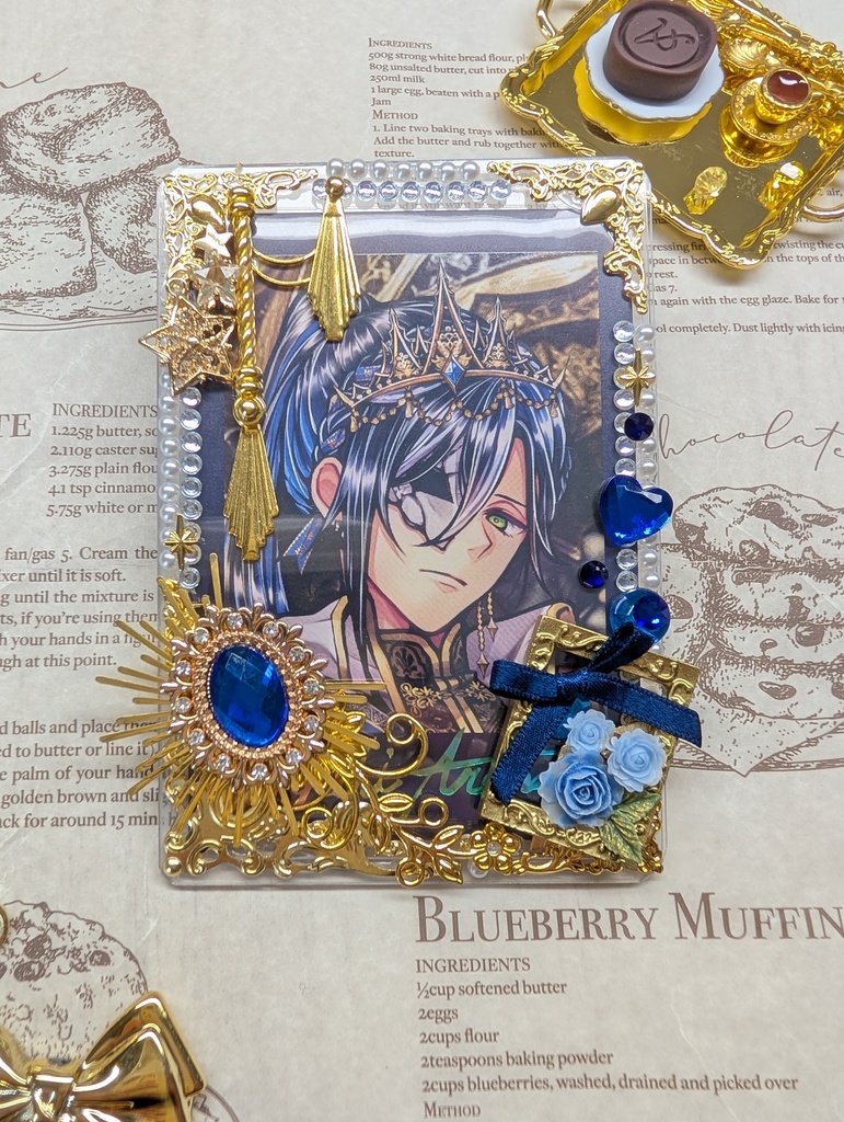 【悪魔執事と黒い猫😈🐈⬛】硬質カードケースデコ🎀