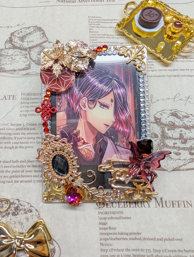 【悪魔執事と黒い猫😈🐈⬛】硬質カードケースデコ🎀