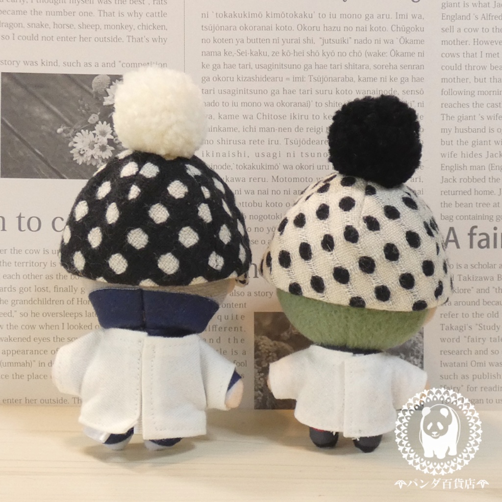 【10cm~12cmぬいぐるみ用】野球帽 (ぽんぽん付き白黒ドット柄)