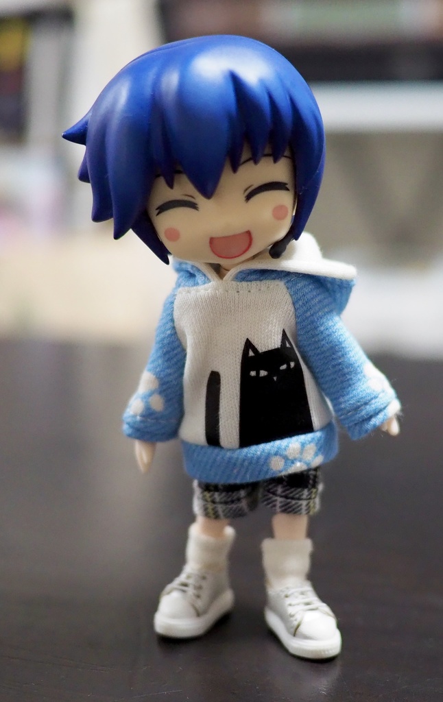 肉球ネコパーカー