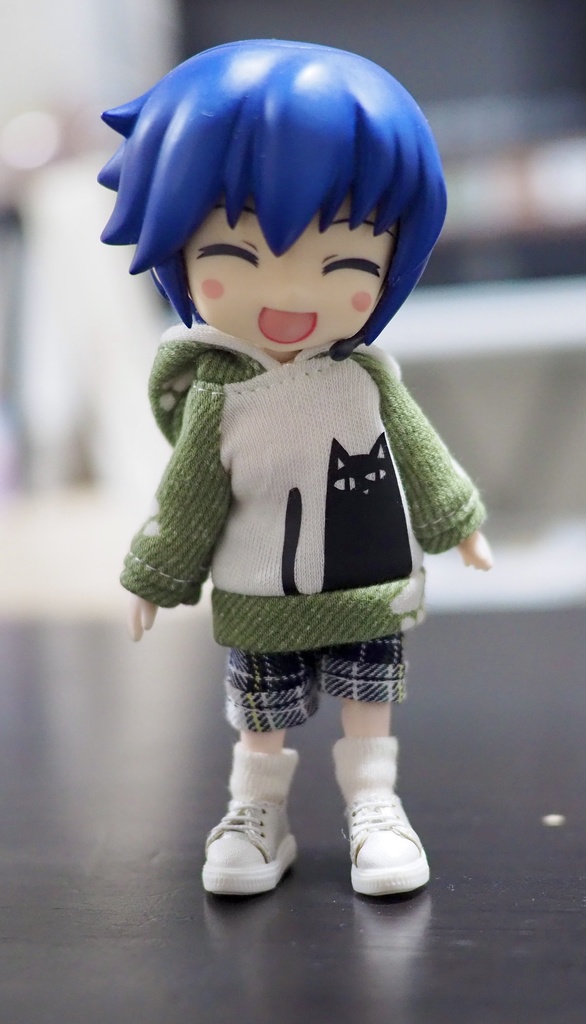 肉球ネコパーカー