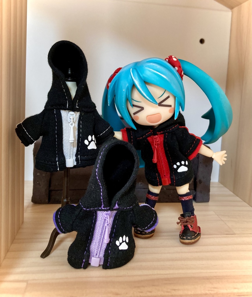 ジップパーカー（黒）