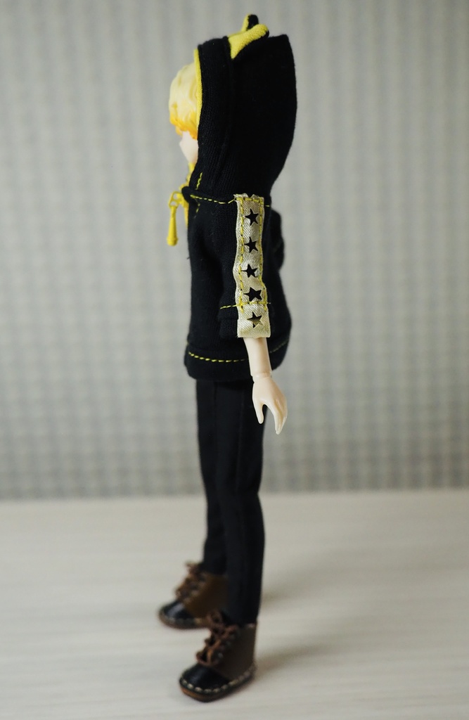 (大きめサイズ)ゲーミングパーカー(黒)