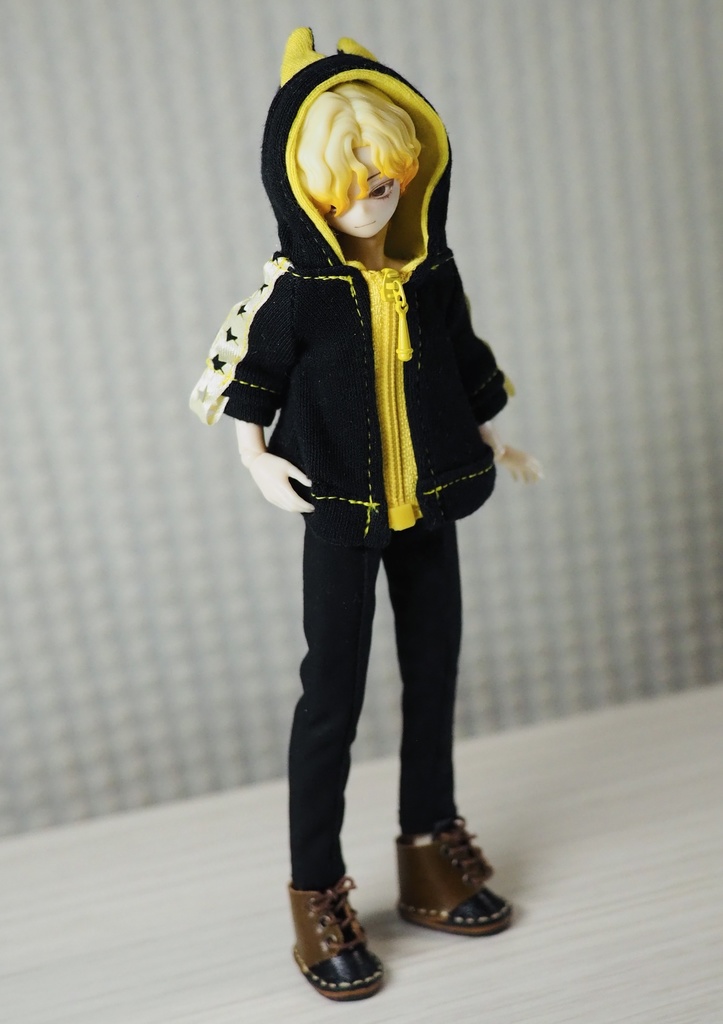 (大きめサイズ)ゲーミングパーカー(黒)