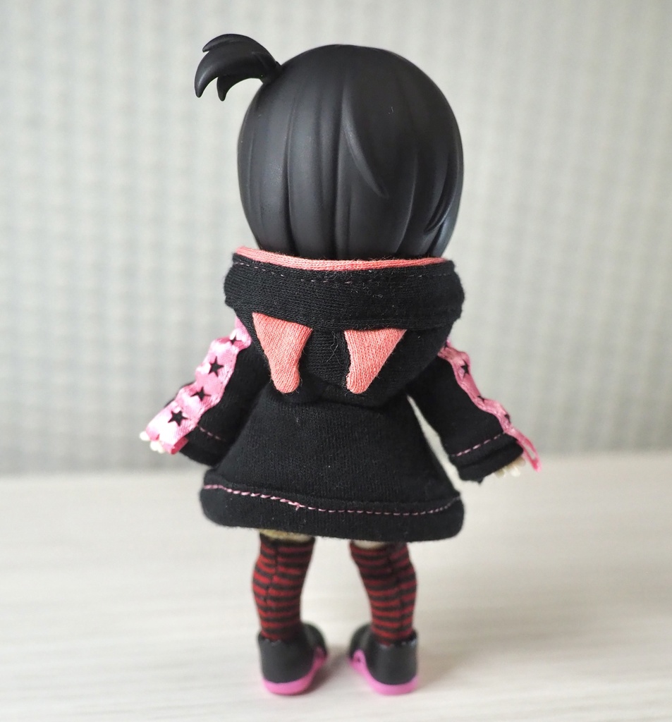 (大きめサイズ)ゲーミングパーカー(黒)