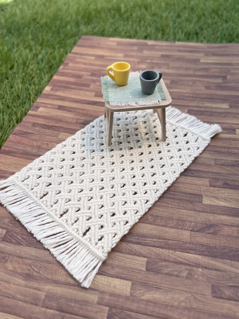 (受注販売) マクラメラグ【くるくるレース】