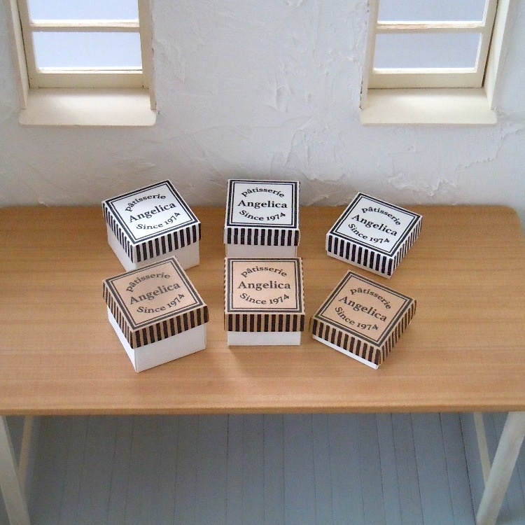 ミニチュアペーパーボックス(フタ付き二重側面箱)デザイン展開図 patisserie Angelicaモノクローム大/小