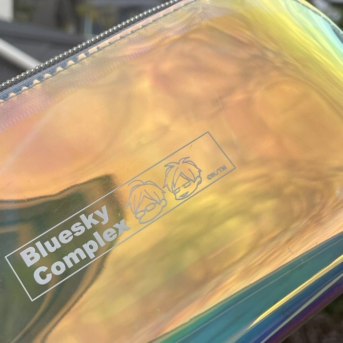 オーロラポーチ(黒・白)