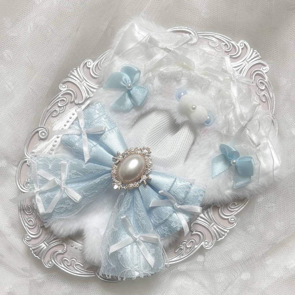 ♡ぬい服　10〜12cm用　ホワイト×ベビーブルー　ねこ　チェーンフック付き♡