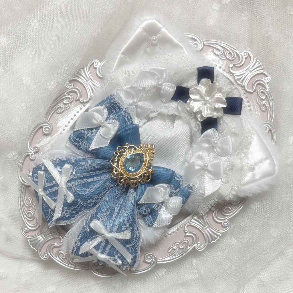 ♡ぬい服　10〜12cm用　ホワイト×ブルー　ねこ　チェーンフック付き♡