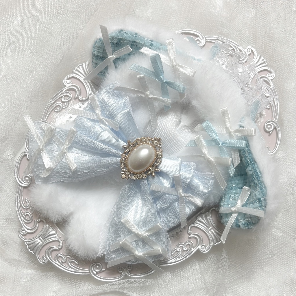 ♡ぬい服　10〜12cm用　ホワイト×アイスブルー　たれ耳うさぎ　チェーンフック付き♡