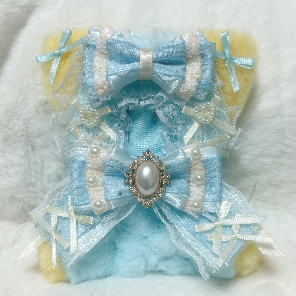 ♡おすわりぬい服　10〜12cm用　ベビーブルー×イエロー　ねこちゃん　チェーンフック付き♡