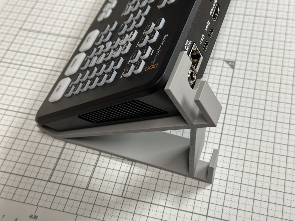 ATEM Mini Extreme用スタンド 30度