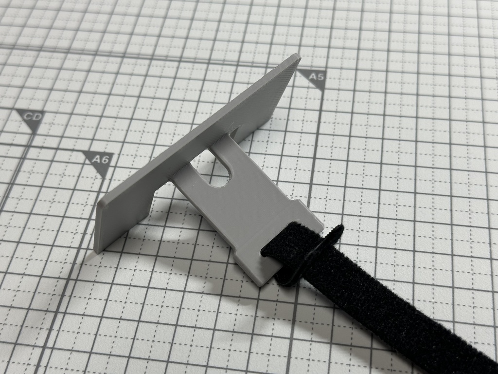 短期用電源プラグ抜け止めプレート