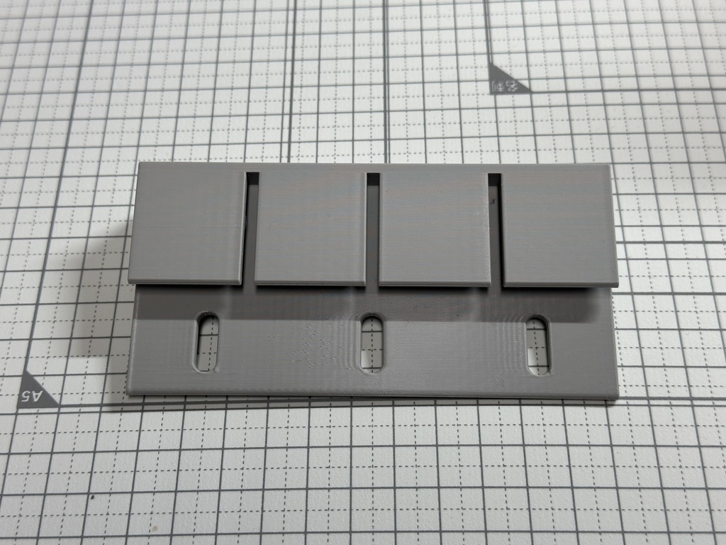 メタルラック用ケーブルオーガナイザー タイプA(USBその他多種向け)