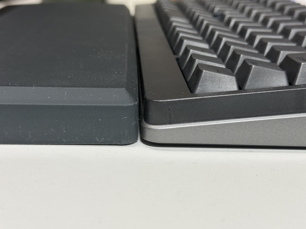 HHKB studio + 専用キーボードカバー + HHKBケース HHKB Studio専用リストレスト兼キーボードカバー 20/24/28mm