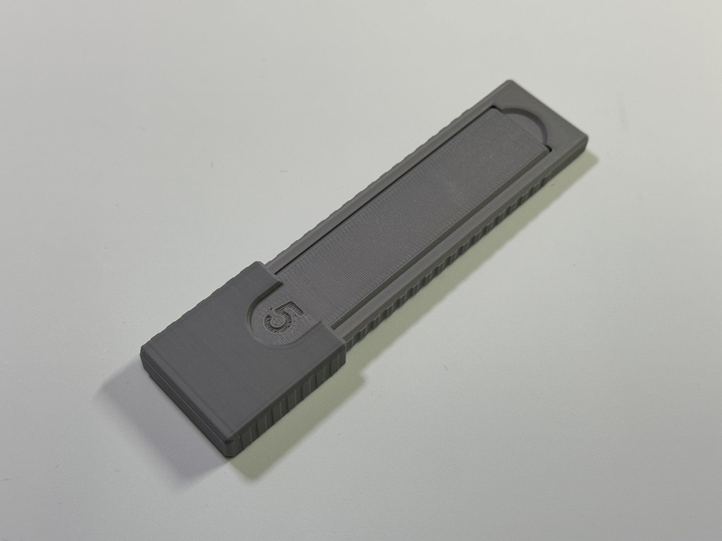 楽譜線引きボールペンホルダー (5本または6本対応)