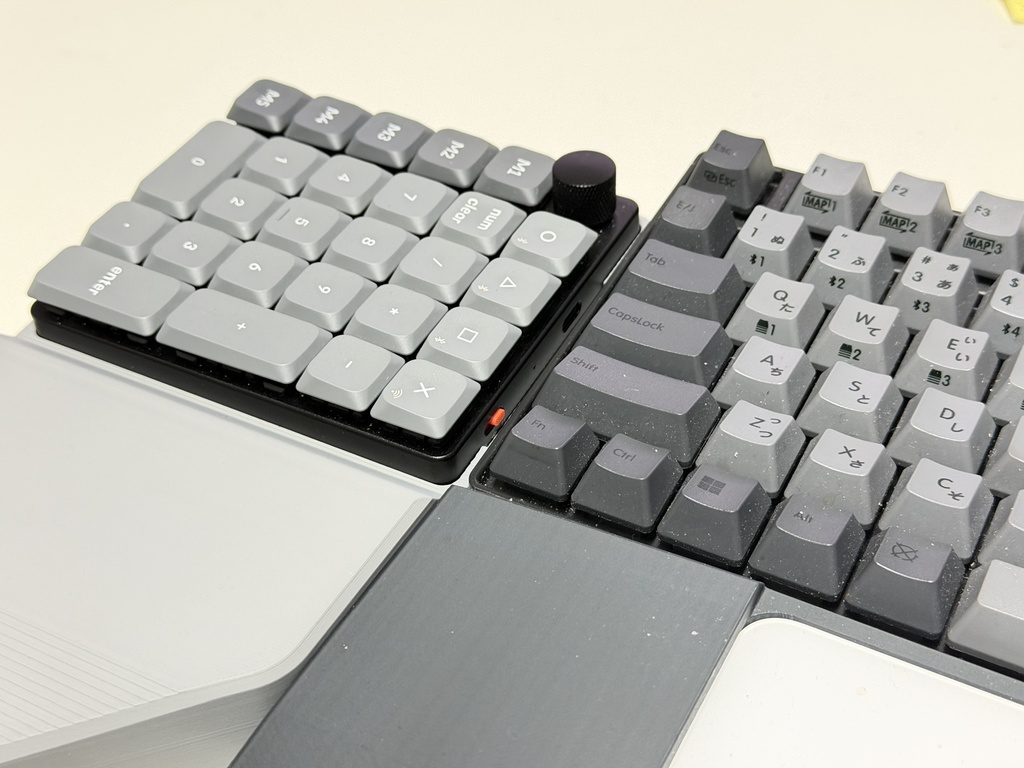 Keychron K0 Max用 横置き左手デバイス化スタンドPro