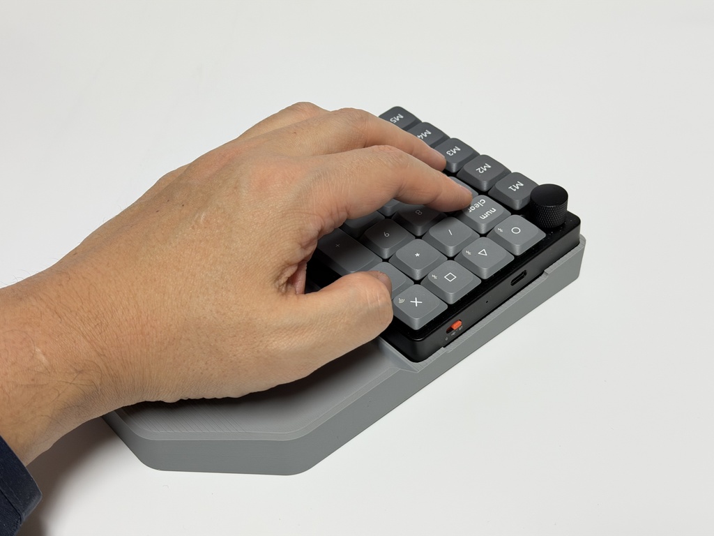 Keychron K0 Max用 横置き左手デバイス化スタンドPro