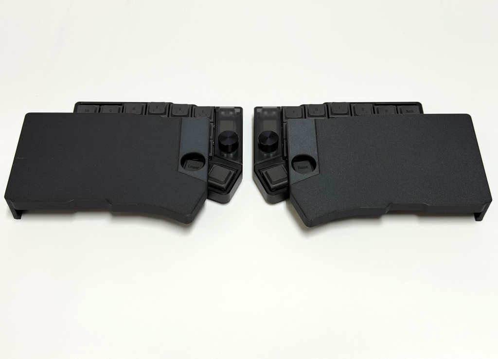 Cornix LP用カバー兼リストレスト