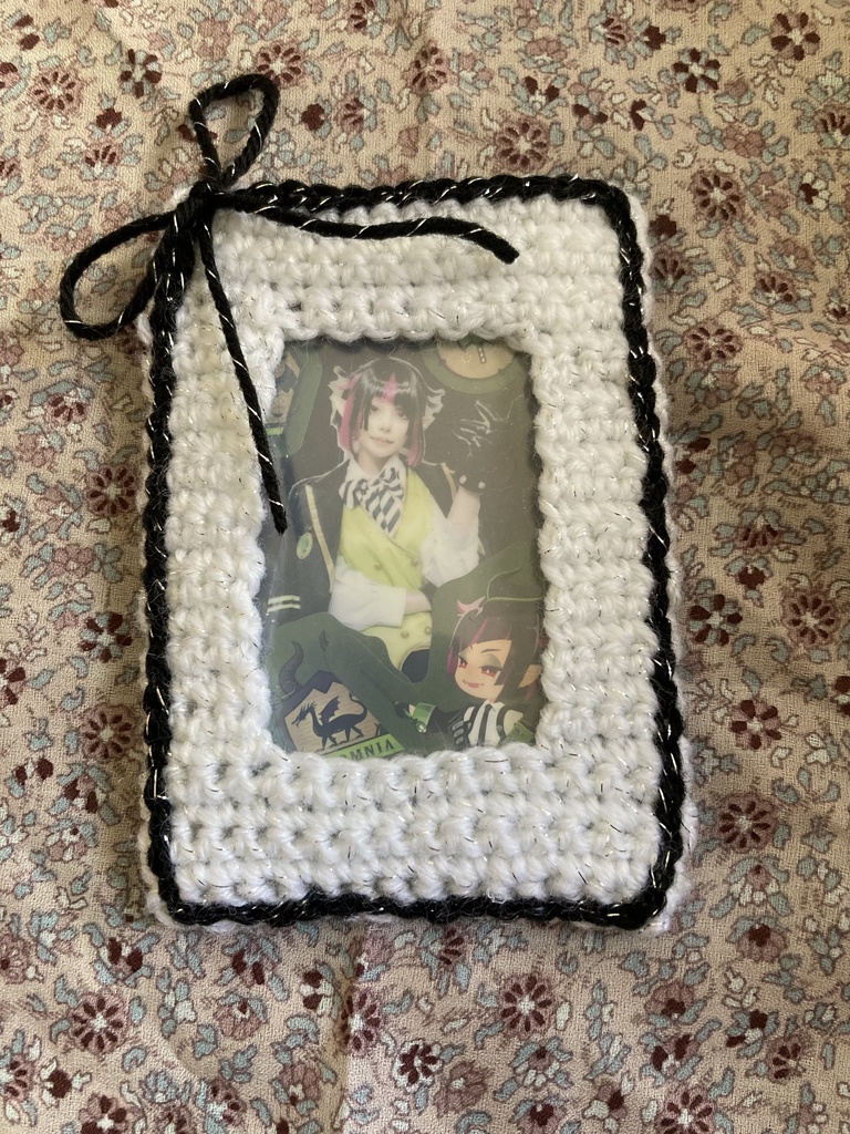 【手編みチェキケース】私服チェキ入り(サイン入り)