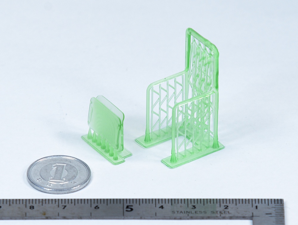 1/24 学校の椅子 ミニチュア 3Dプリンタ出力未塗装レジンキット