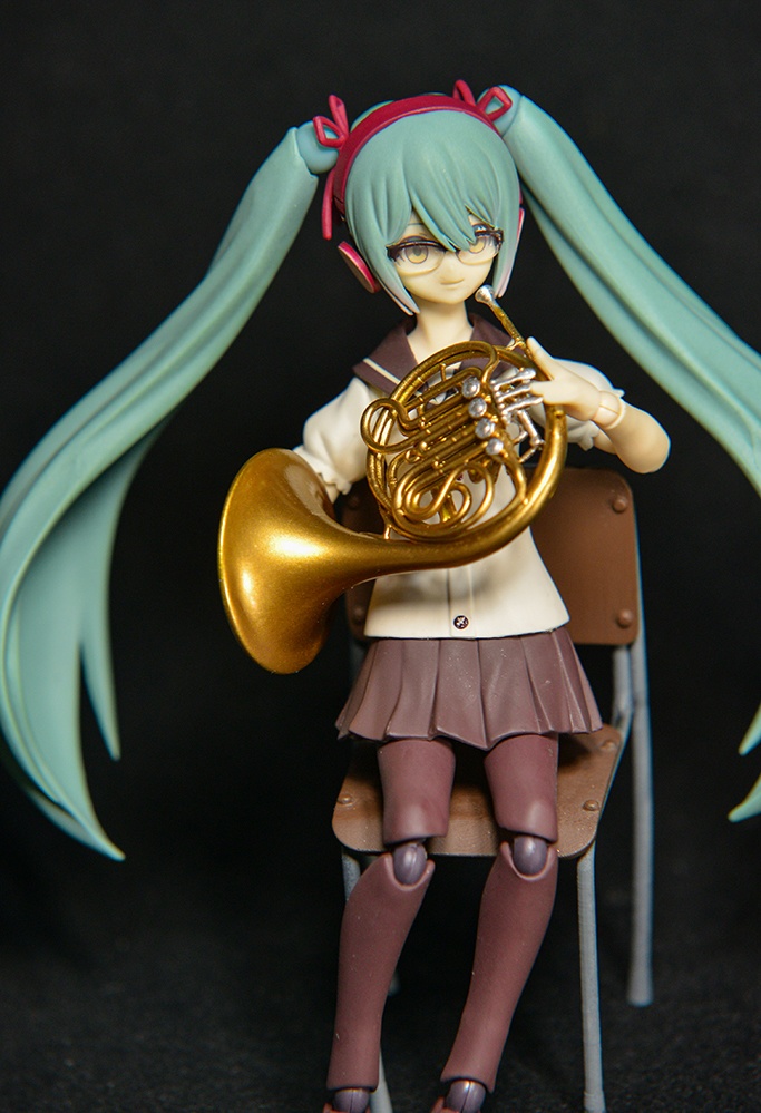 1/12 ホルン ミニチュア 3Dプリンタ出力未塗装レジンキット(スタンドセット)