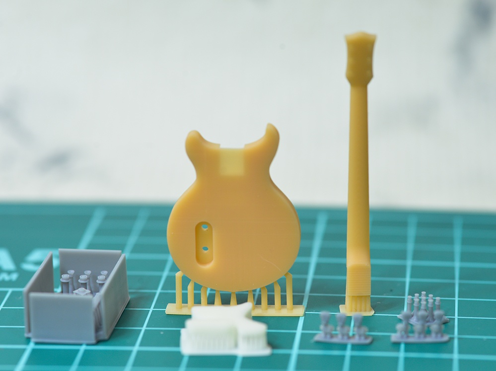 1/12 エレキギター(LP Jr.タイプ)3Dプリンタ出力未塗装キット(1/6もあり)