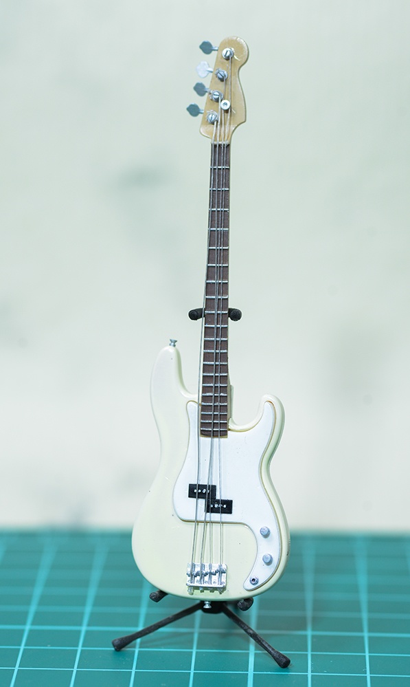 1/12 エレキベース(Pタイプ)3Dプリンタ出力未塗装キット(1/6もあり)