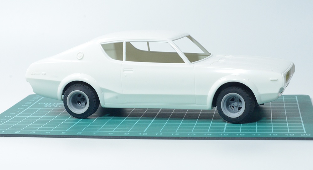 1/24(1/32、1/43も有り) 4スポークホイール、タイヤセット 14インチ リム幅選択式 3Dプリンタ出力未塗装キット