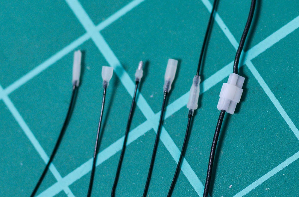 1/12 配線コネクタセット(ギボシ、平コネクタ、2ピンコネクタ) 3Dプリンタ出力未塗装キット