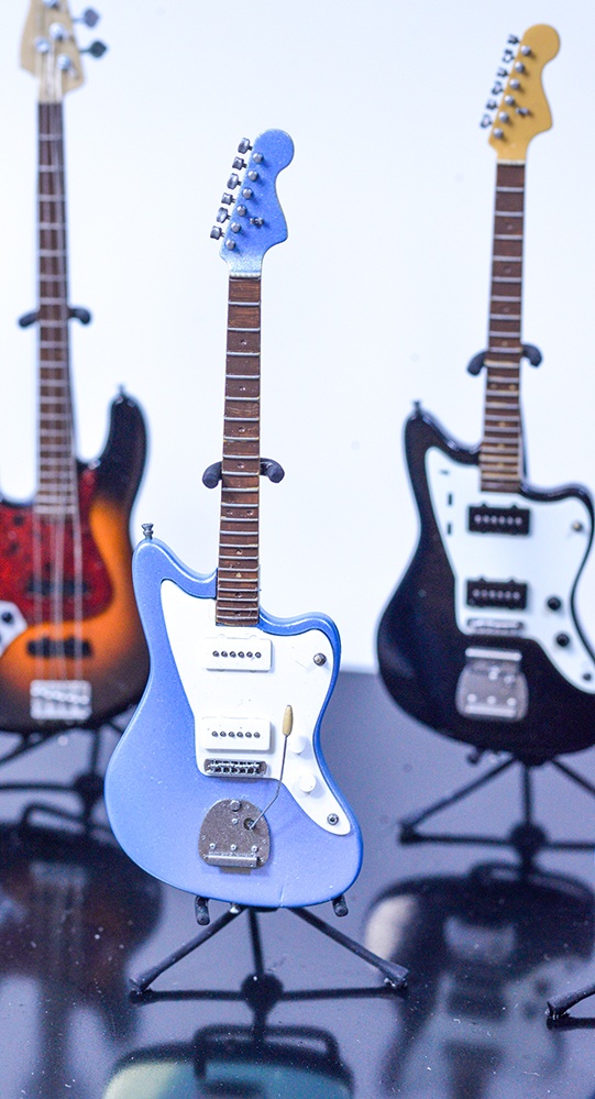 1/12 エレキギター(JMタイプ) 3Dプリンタ出力未塗装キット (1/6もあり)