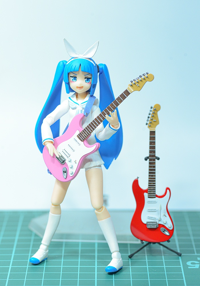 1/12 エレキギター(STタイプ) 3Dプリンタ出力未塗装キット (1/6もあり)