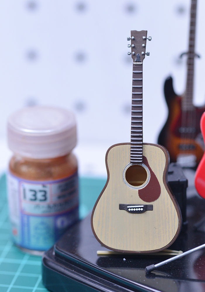 アコースティックギターミニチュア 3Dプリンタ出力未塗装キット ※レフティもあり (1/6、1/12)