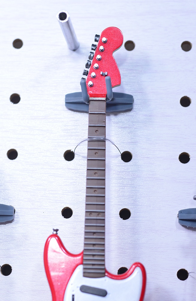 エレキギター(MUタイプ) 3Dプリンタ出力未塗装キット ※レフティもあり (1/12、1/6)