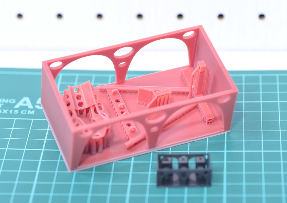 1/12 フロントホイールクランプスタンド 3Dプリンタ出力未塗装パーツ
