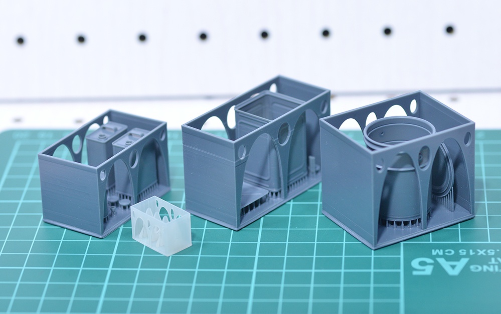 1/12 オイル缶(1L缶、4L缶、一斗缶、ペール缶セット) 3Dプリンタ出力未塗装パーツ