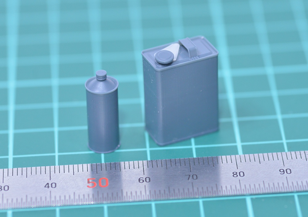 1/12 オイル缶(1L缶、4L缶、一斗缶、ペール缶セット) 3Dプリンタ出力未塗装パーツ