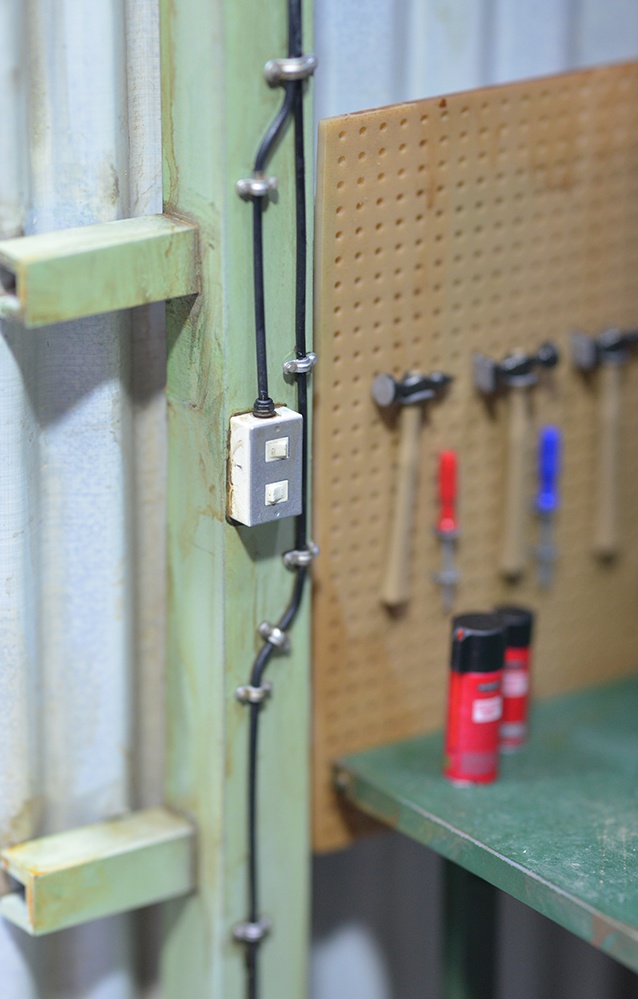 1/12 壁スイッチ、コンセントボックス(各2個セット) 3Dプリンタ出力未塗装パーツ