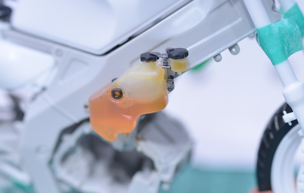 1/12 TZR250(3MA)用リザーブタンクセット(2stオイル、クーラント、ブレーキ) 3Dプリンタ出力未塗装キット