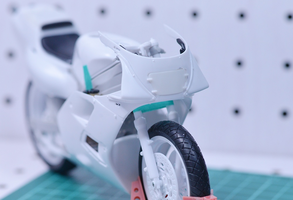 1/12 TZR250(3MA)用ライトカバー 耐久仕様風 3Dプリンタ出力未塗装キット