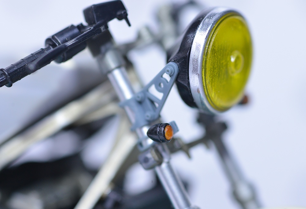 1/12 オートバイ用汎用ウインカー(バレットタイプ) 3Dプリンタ出力未塗装キット