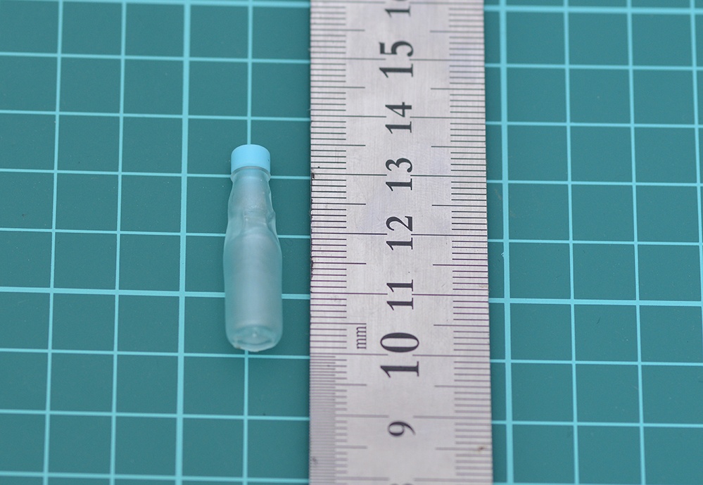 1/6 ラムネ瓶(蓋別部品、瓶内部中空仕様) 3Dプリンタ出力未塗装キット