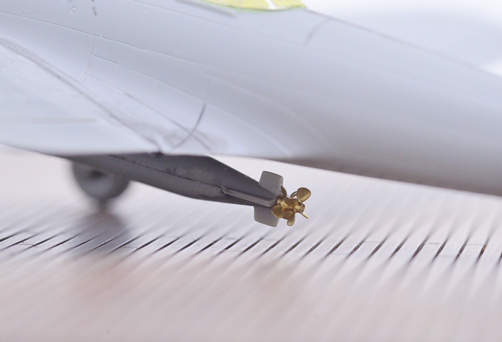 1/72 航空魚雷用プロペラ+安定板(九七艦攻等用) 3Dプリンタ出力未塗装キット