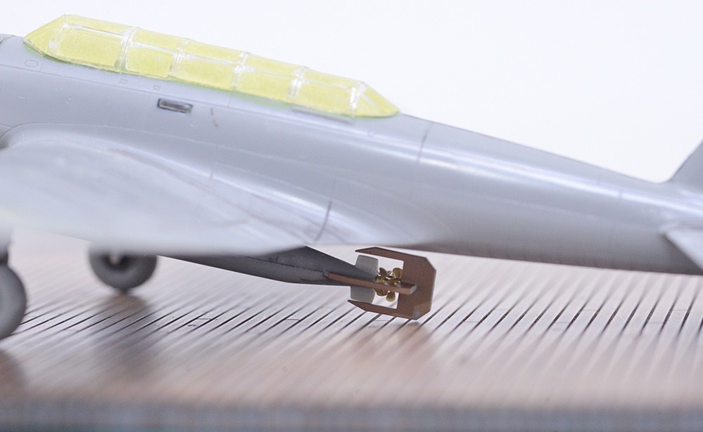 1/72 航空魚雷用プロペラ+安定板(九七艦攻等用) 3Dプリンタ出力未塗装キット